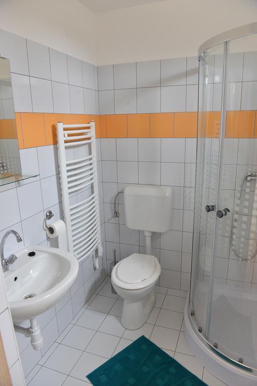 Rigófütty Vendégház Tiszaalpar Exterior foto